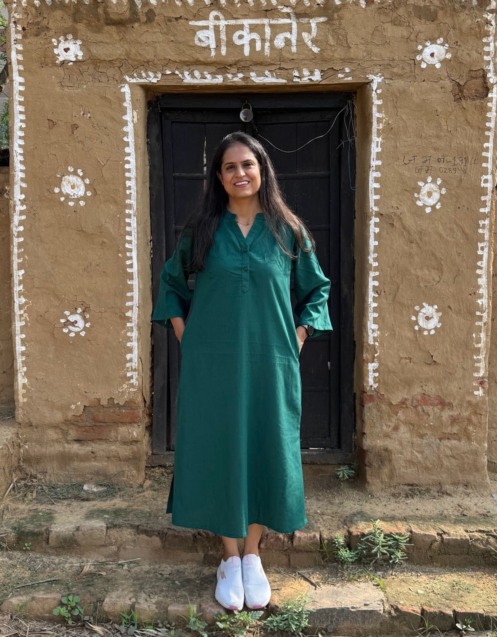 Dark Green Side Slit Solid Cotton Flex Regular Fit Dress – GULABISHEHAR