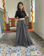 Gulabi Shehar Women Printed Skirt - Black ZigZag