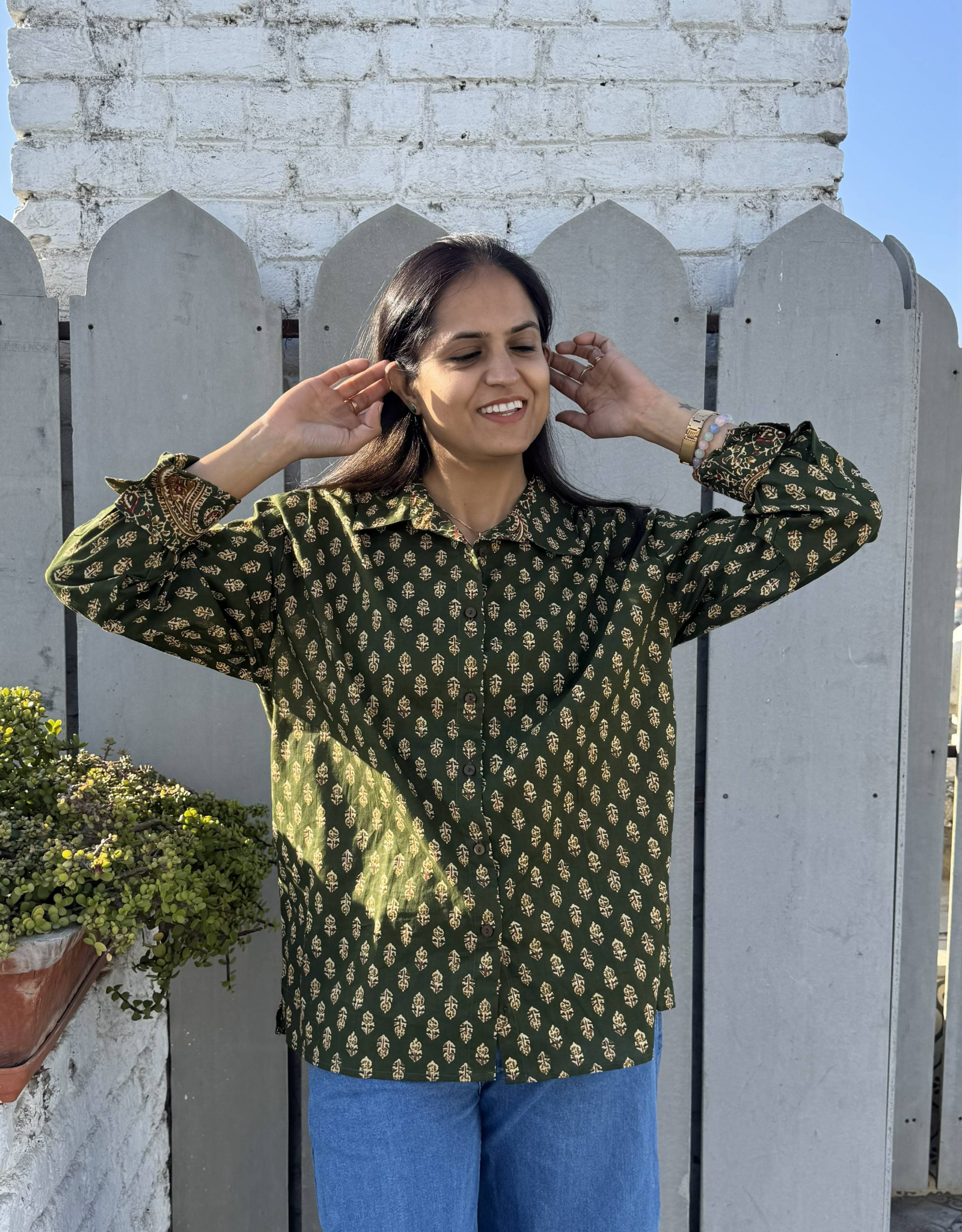 Bangalore Garden Butti Cotton Oversized Shirt Without Pocket