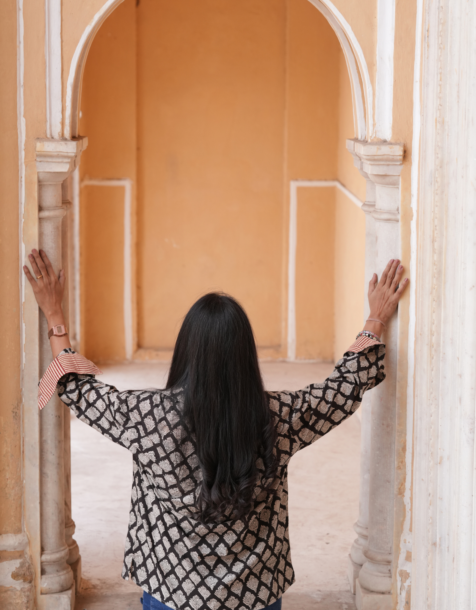 Mono B&W Butta 2 Cotton Oversized Shirt