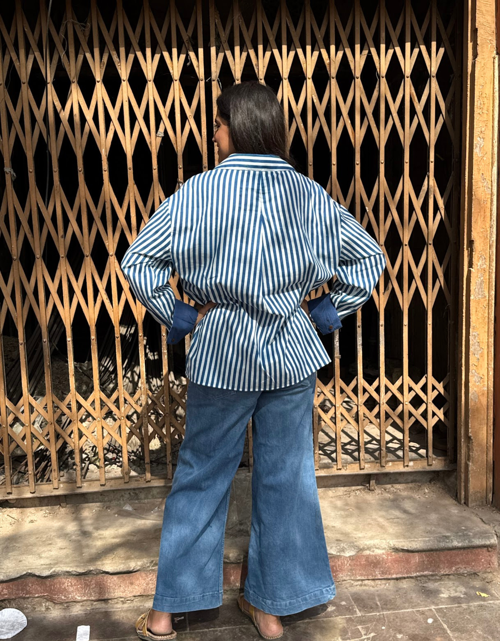 Elegant Striped Cotton Oversized Shirt - Blue